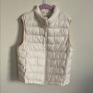 Girls White Puffer Vest size small